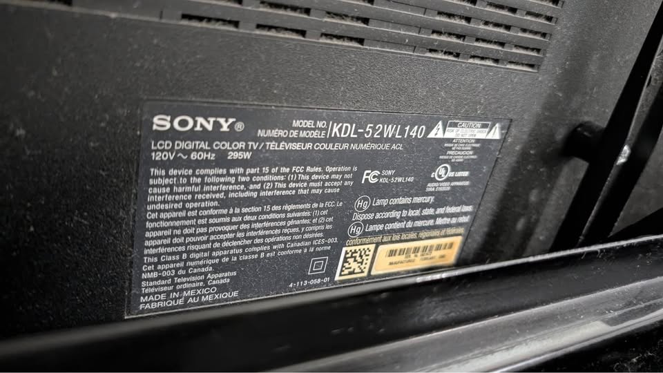 Sony Bravia 52” TV with Stand and Roku TV Device - photo 4