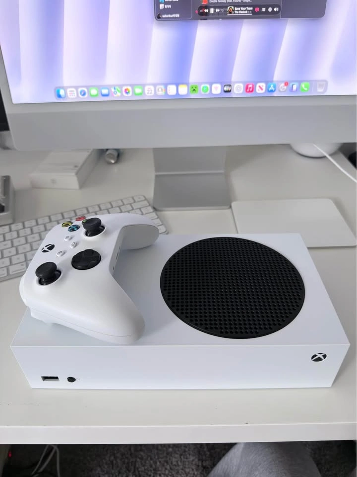 Xbox Series S 1TB - photo 2