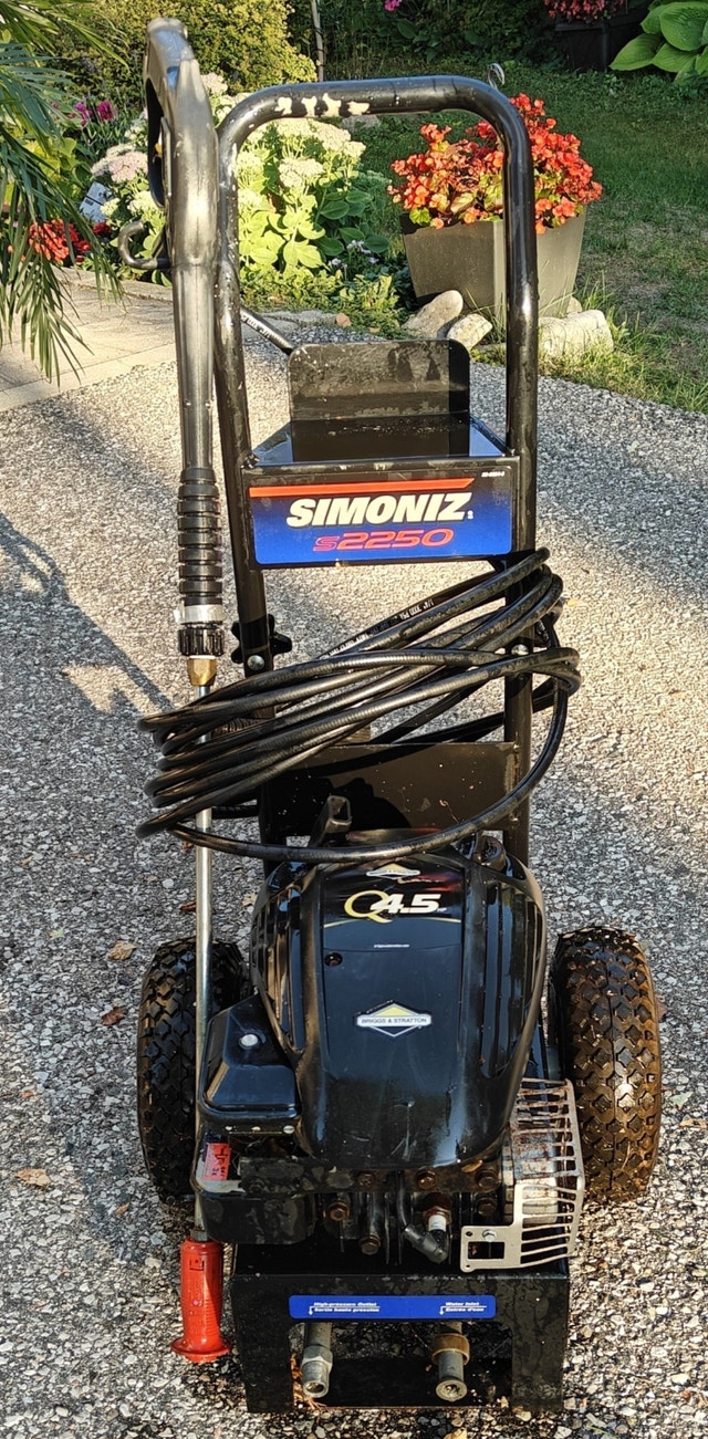 SIMONIZ S2250 Gas Pressure Washer – As Is / Needs Tune-Up