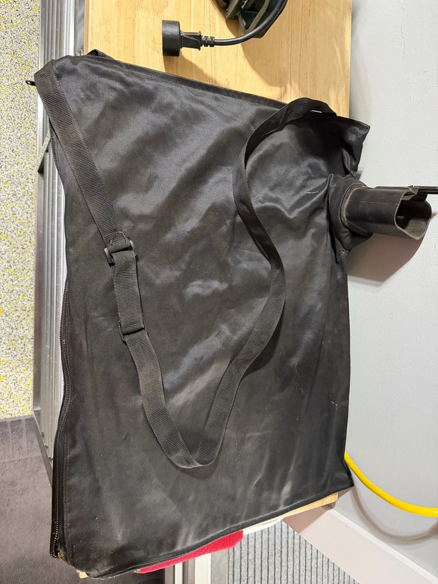 YARDWORKS BLOWER / VACUUM MULCH W/BAG - photo 4
