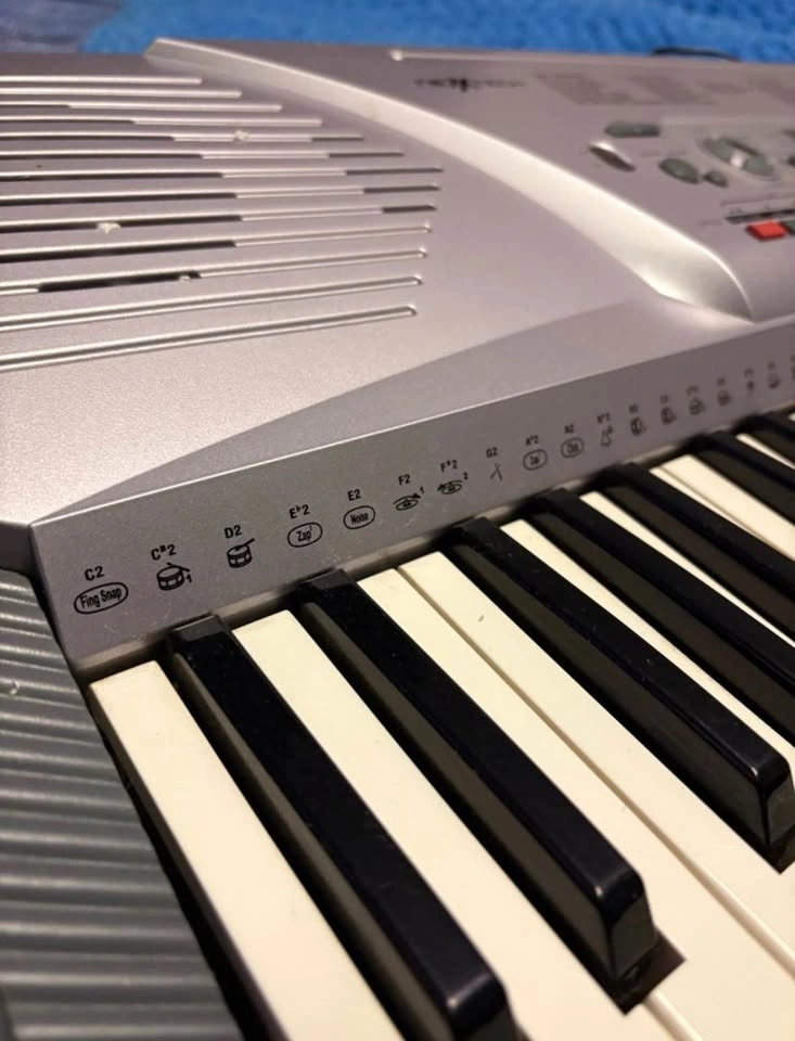 Nexxtech Electronic Piano - photo 4