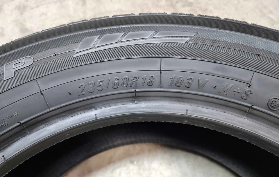 3 No. 235/60R18 Maxxis Bravo HP Allseasons Tires - photo 3