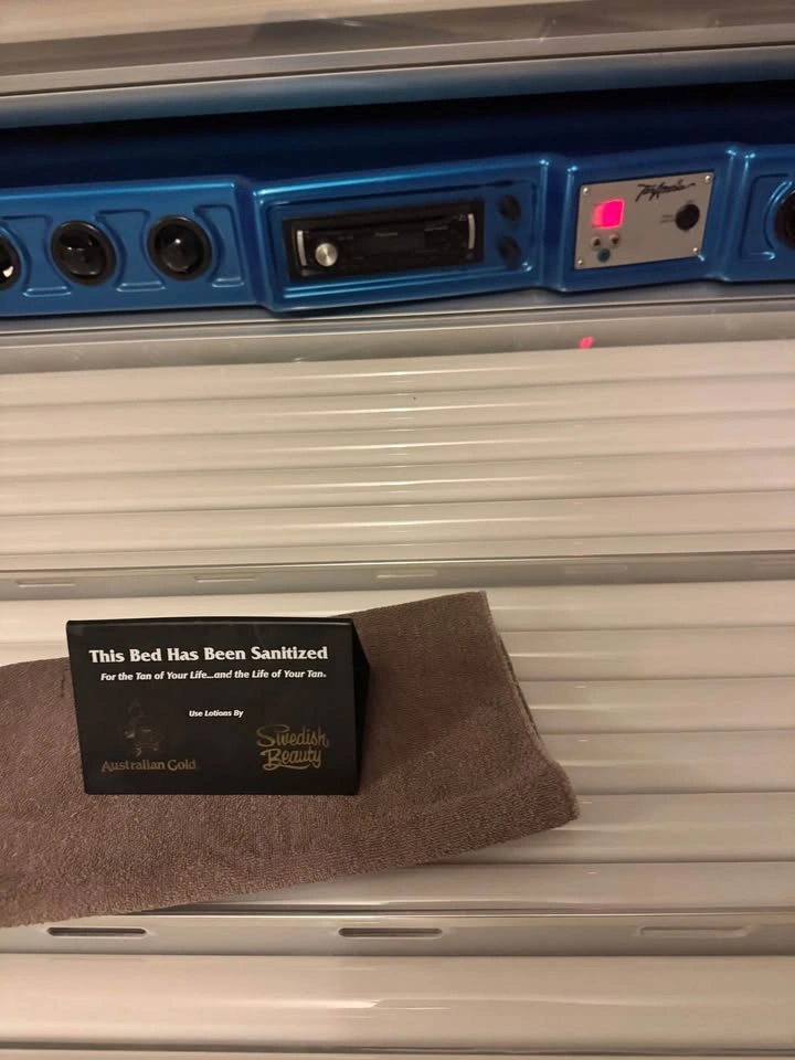 Pacifica Tanning Bed - photo 3