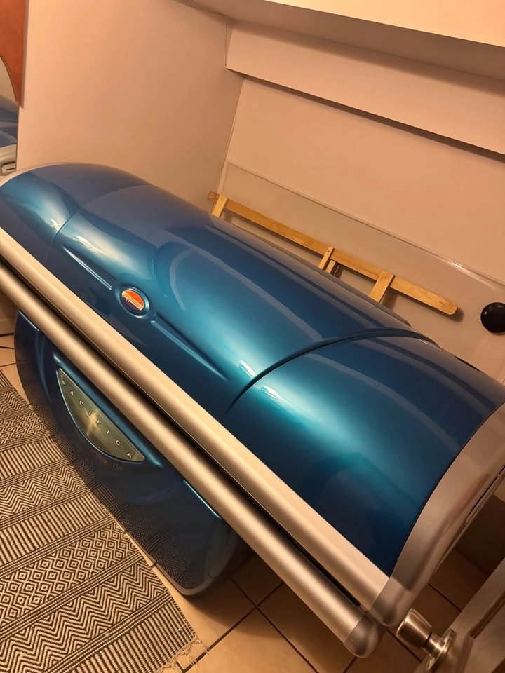 Pacifica Tanning Bed - photo 5