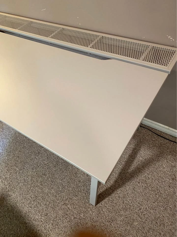 White Ikea Gaming Desk(delivery available) - photo 2