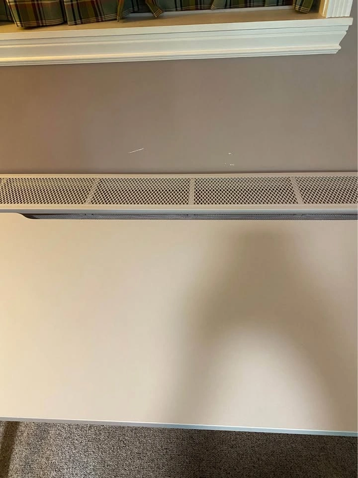 White Ikea Gaming Desk(delivery available) - photo 3
