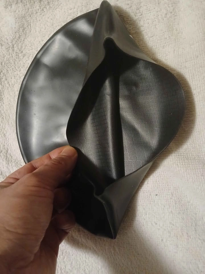 Leader Swim Cap, adult, black, silicone - photo 3
