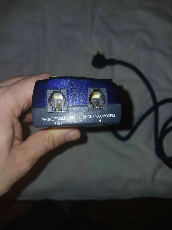 Monster PowerCenter PC650 Surge Protector - photo 3