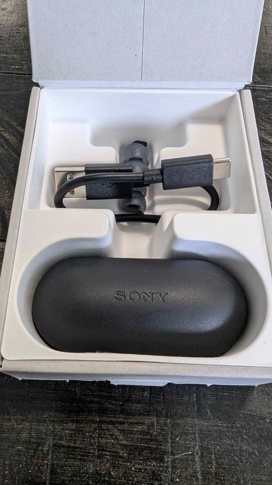 Sony earbuds WF - C710N - photo 2
