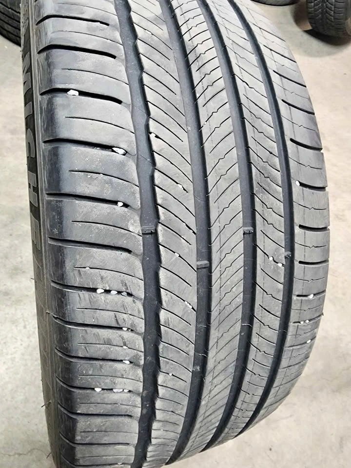 265/40 R22 Michelin Primacy Tour A/S All Season Tire