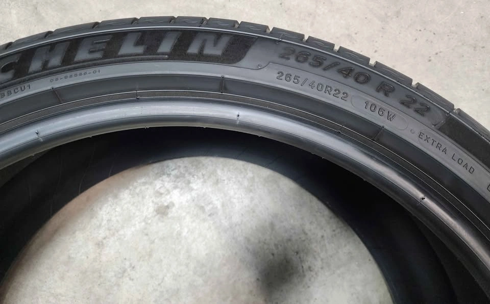 265/40 R22 Michelin Primacy Tour A/S All Season Tire - photo 3