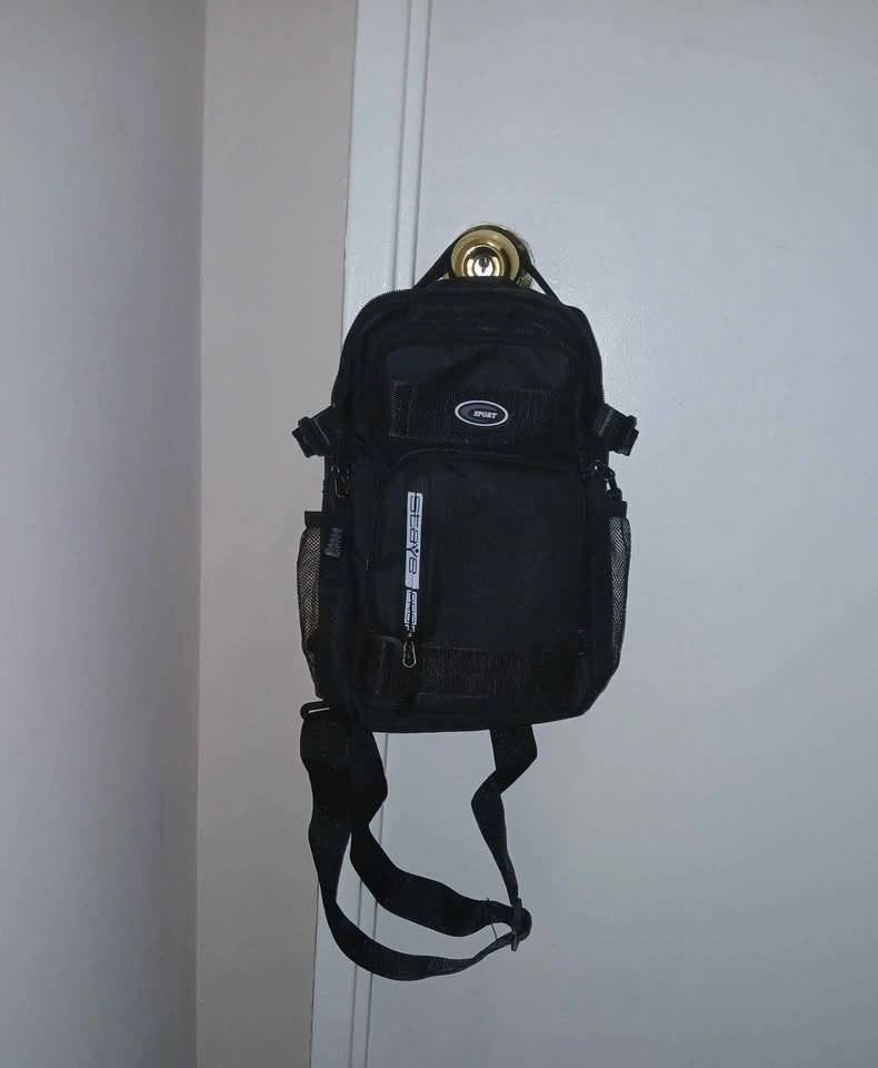 Travel Crossbody/Sling Bag, Black - BNIB - photo 2