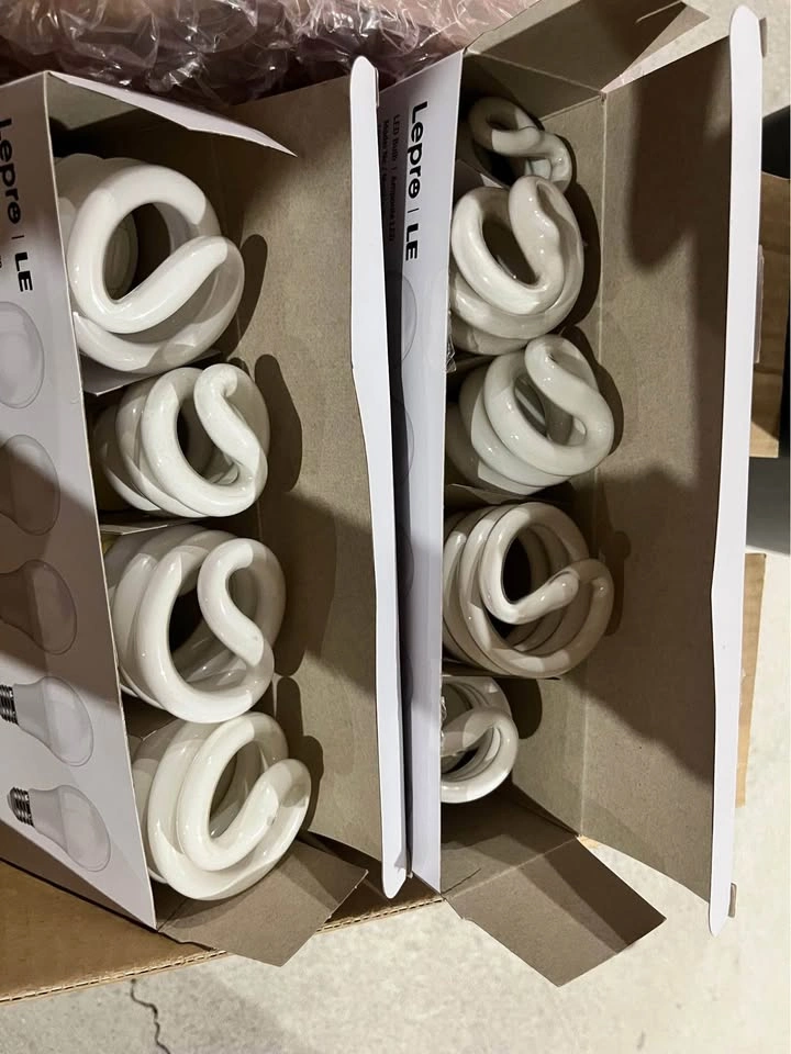 [Tested working] incandescent and flourecent light bulbs - photo 2
