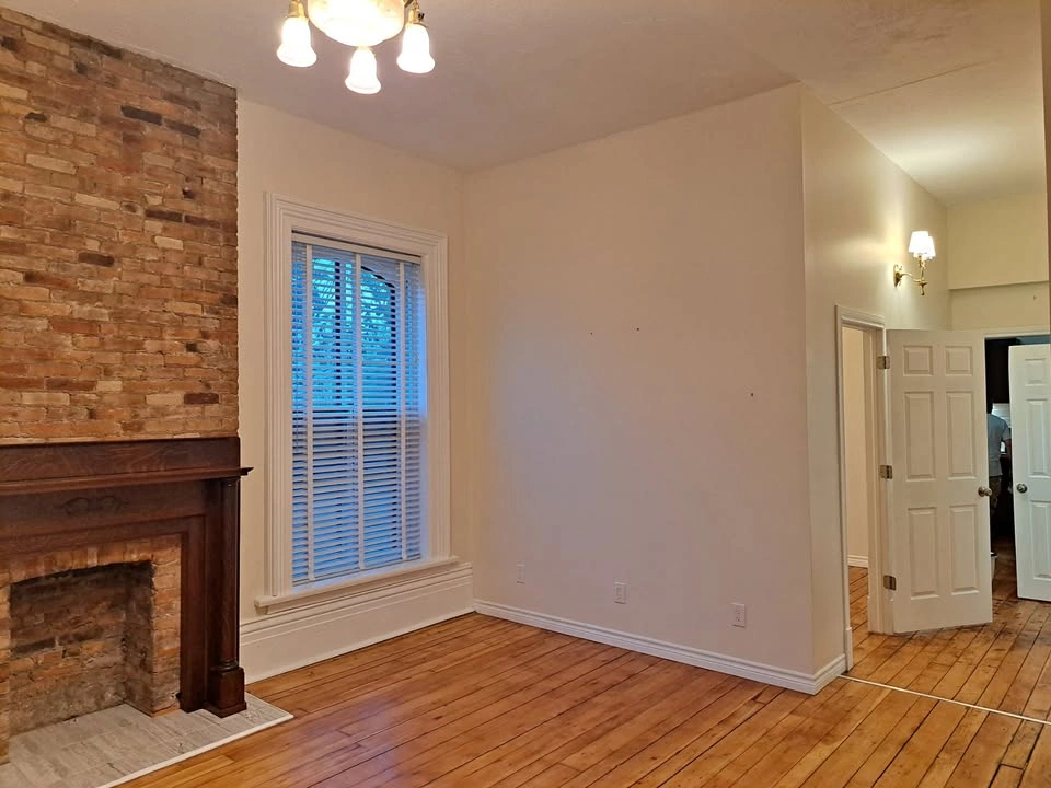 2 Beds 2 Baths Apartment