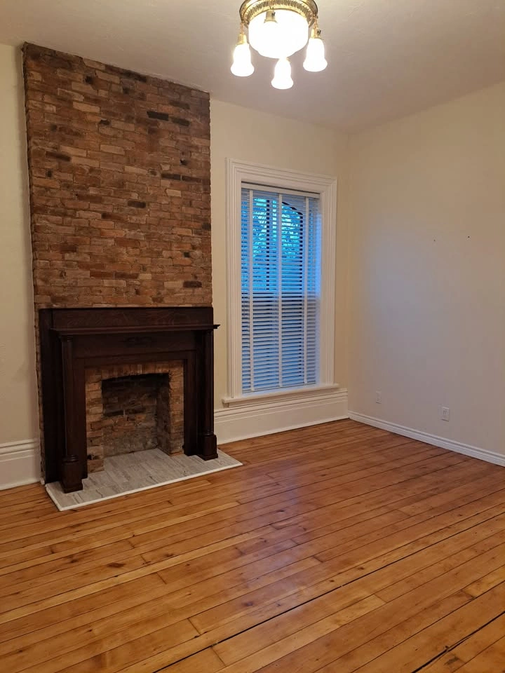2 Beds 2 Baths Apartment - photo 3