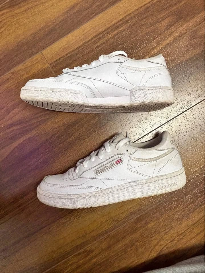 Reebok Classic Club C 85 Sneakers - Womens 7