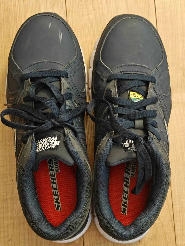 Sketchers Safety Shoes 8.5