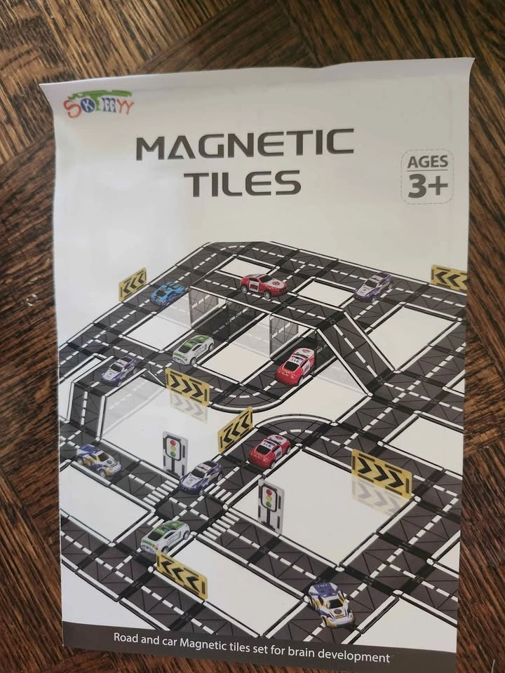 Magnetic Tiles Road Set with Pullback Cars - 40pcs - photo 2
