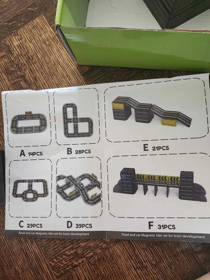 Magnetic Tiles Road Set with Pullback Cars - 40pcs - photo 4