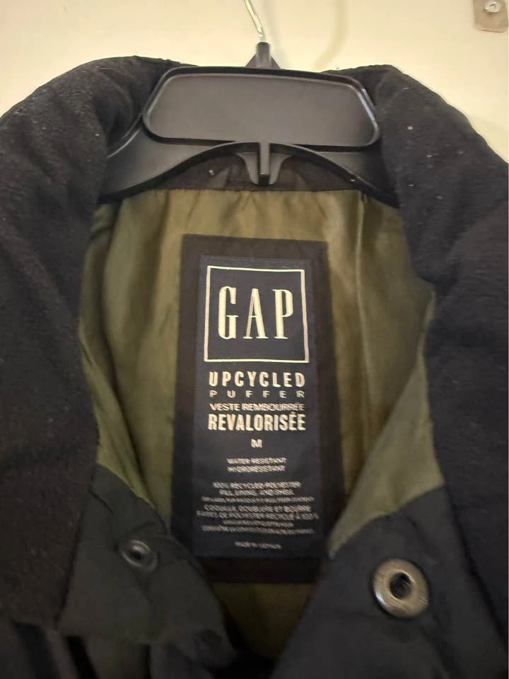 Men’s Gap Vest - photo 2