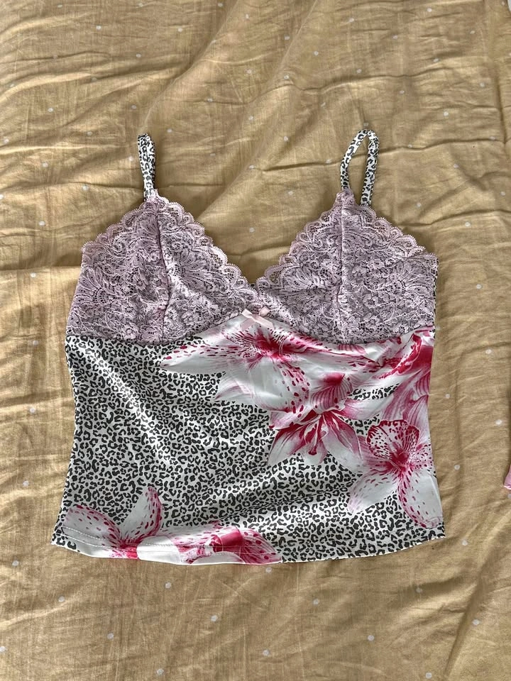 Brand New Beautiful Lace Top