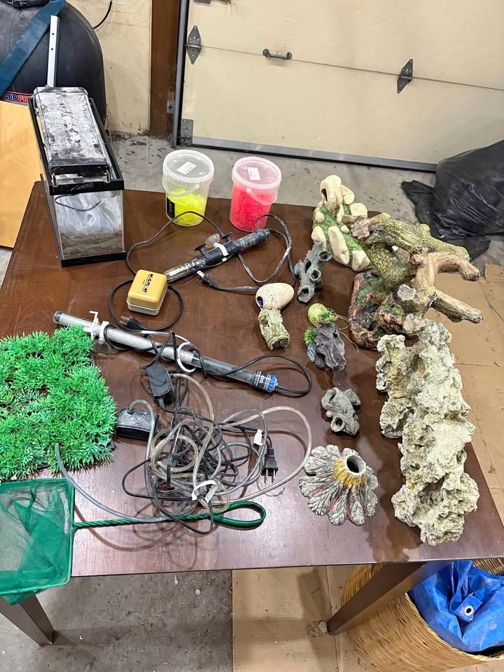 Aquarium Fish Tank Supplies Decorations Heaters Pumps Plants