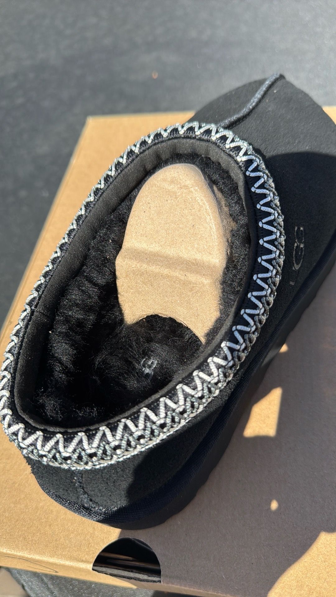UGG Tasman II slip-on shoes in black Size 9 - photo 5