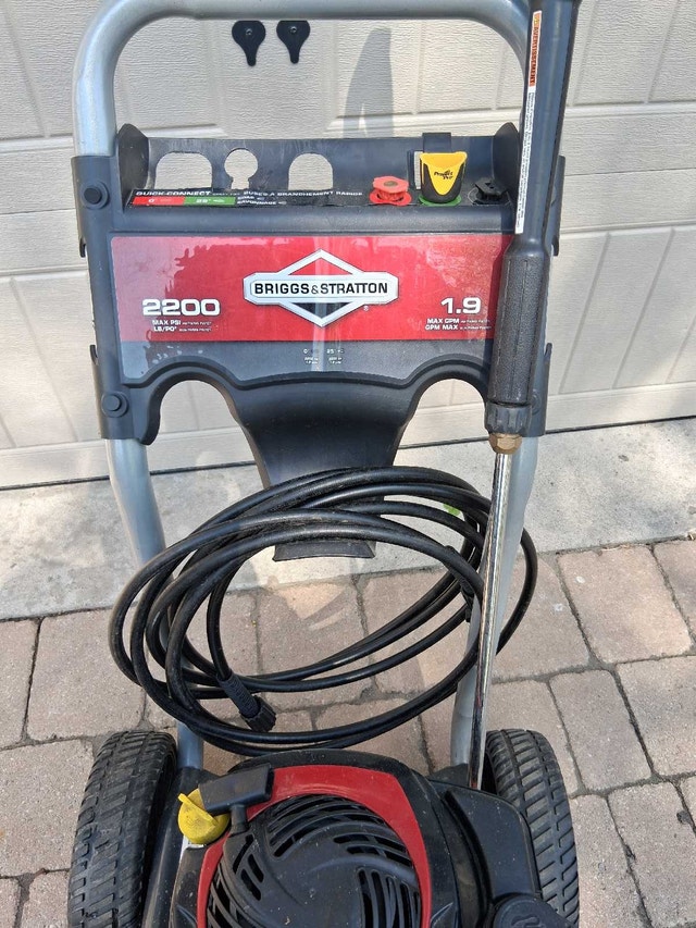 Briggs and Stratton Power Washer - photo 2