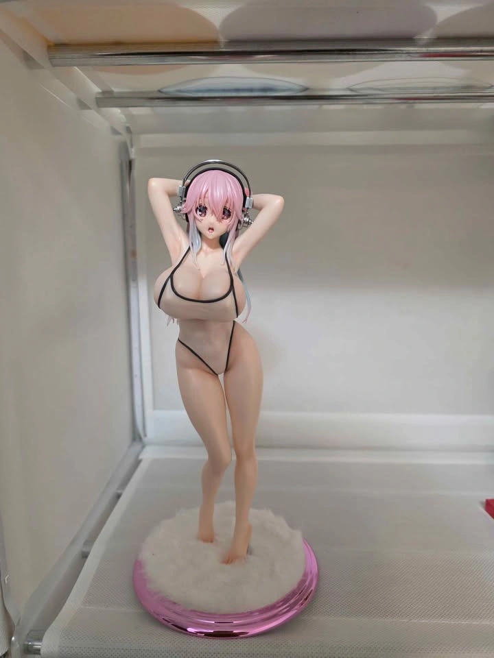 Super Sonico Scale Figure for sale - photo 3