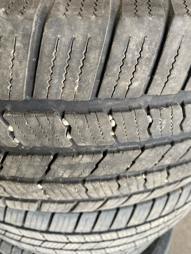 Michelin Defender LTX 275/60/20 Set of 4 Tires - photo 2