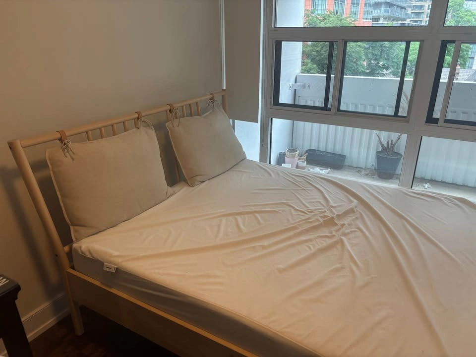 Queen Size Bed Frame with Mattress - photo 2