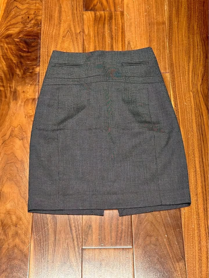 Guess Pencil skirt - XS
