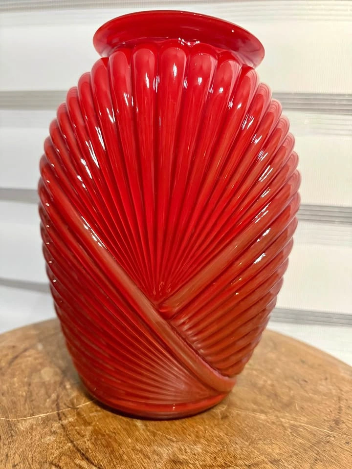Anchor Hocking 1980’s Red Art Deco Vase
