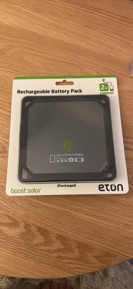 Eton Boost Solar 5000mAh Backup Battery Pack New - photo 2