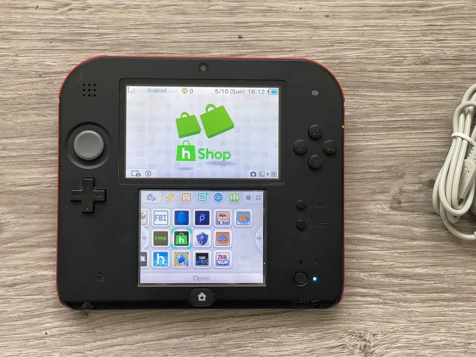 Modded Nintendo 2DS - photo 2