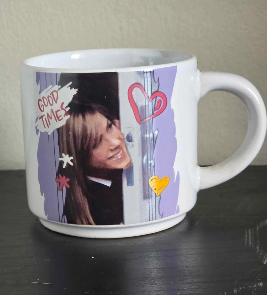 Friends TV Show Stacking Mug Set with Metal Stand - photo 4