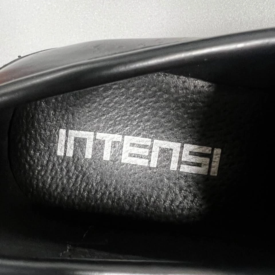 Intensi Loafers - Men or Women - photo 2