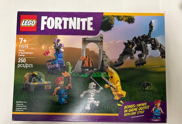 Lego Fortnite Peely & Sparkplug’s Camp 77076