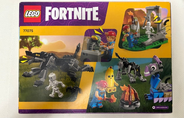 Lego Fortnite Peely & Sparkplug’s Camp 77076 - photo 2