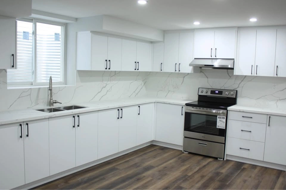 2 Bed 2 Bath Apartment for Rent in Shelburne - photo 4