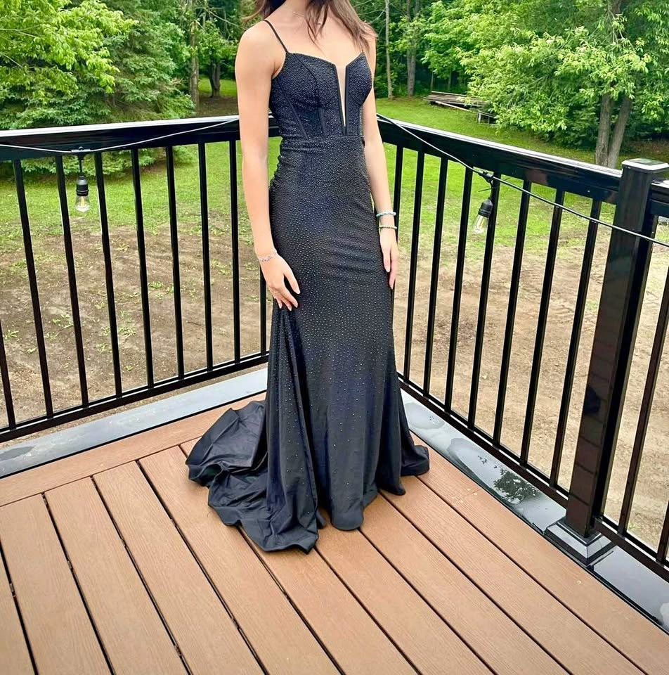 Elegant Black Prom Dress - Size 00 - Paid $650, Negotiable