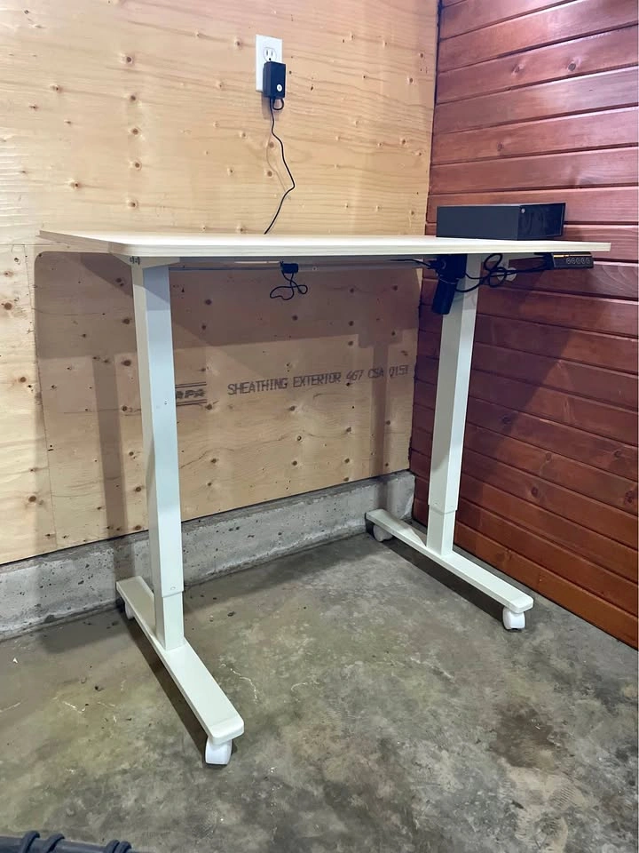 Brand New Height-Adjustable Electric Desk (40")