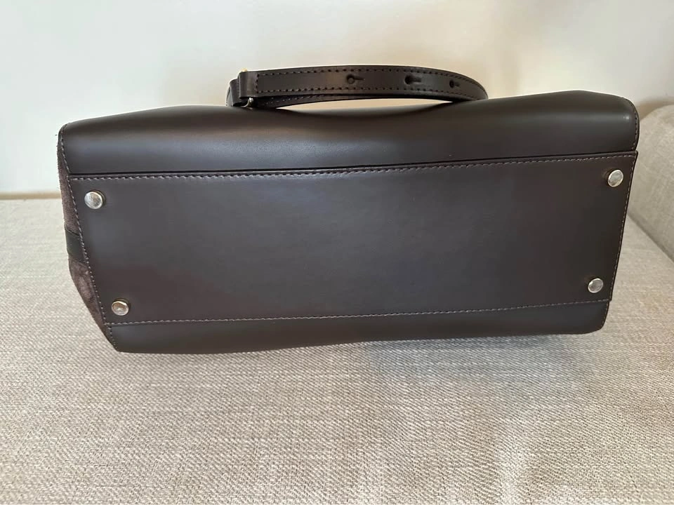 Dark Brown Leather Suede Handbag with Ombre Wood Handle - photo 4
