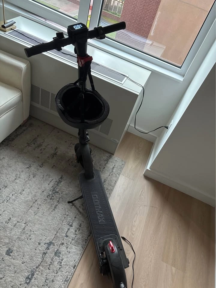 GOTRAX G4 Electric Scooter - photo 2