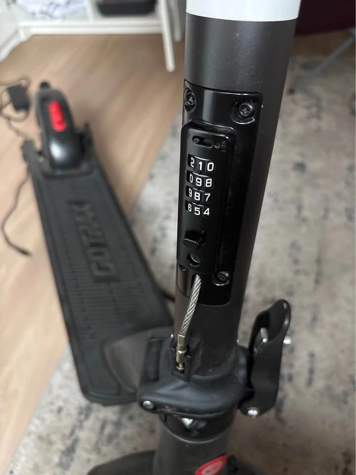 GOTRAX G4 Electric Scooter - photo 5