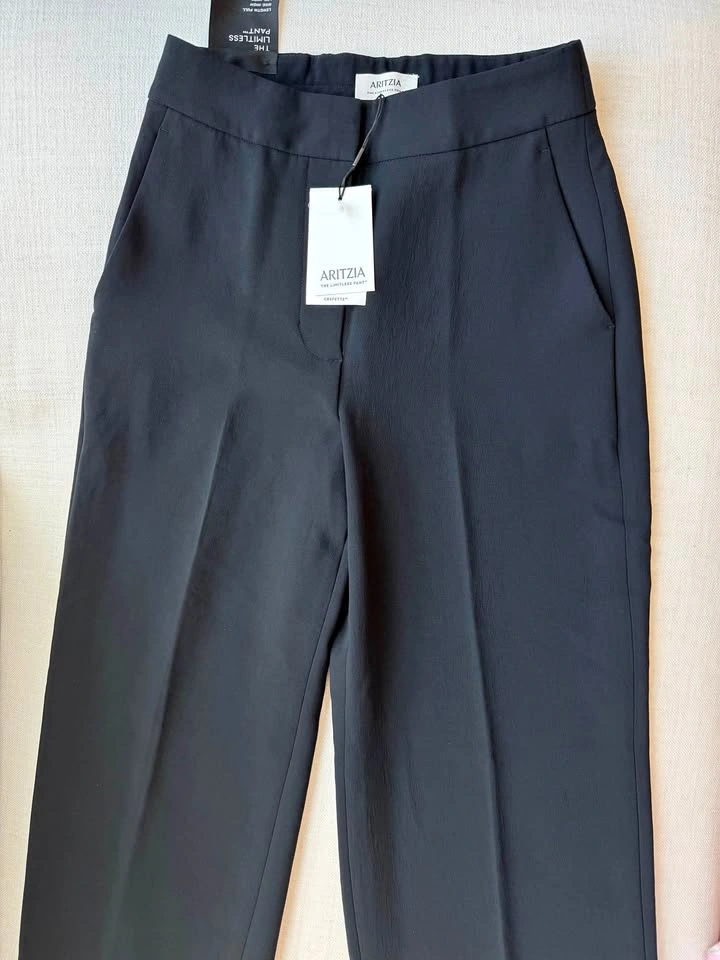 Aritzia Limitless Pants Size 2 NWT