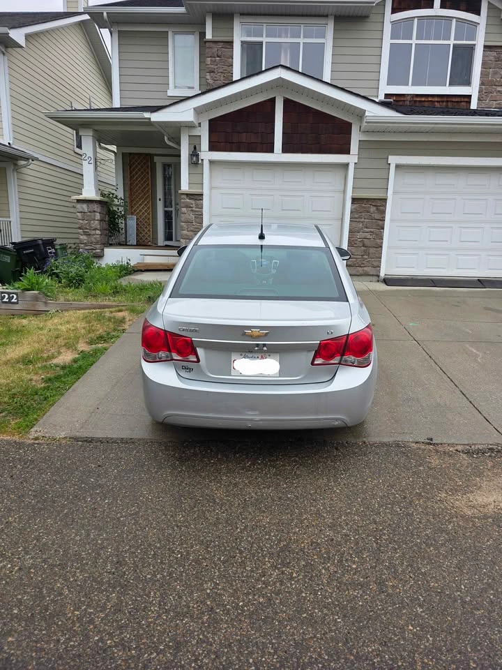 2014 Chevrolet Cruze - photo 2