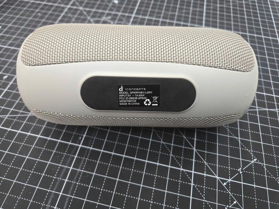 iConcepts wireless Bluetooth speaker, model SPKRFABV-LGRY - photo 3