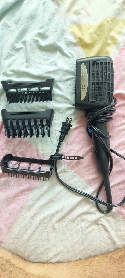 3-in-1 Ceramic Dryer and Styler - photo 3