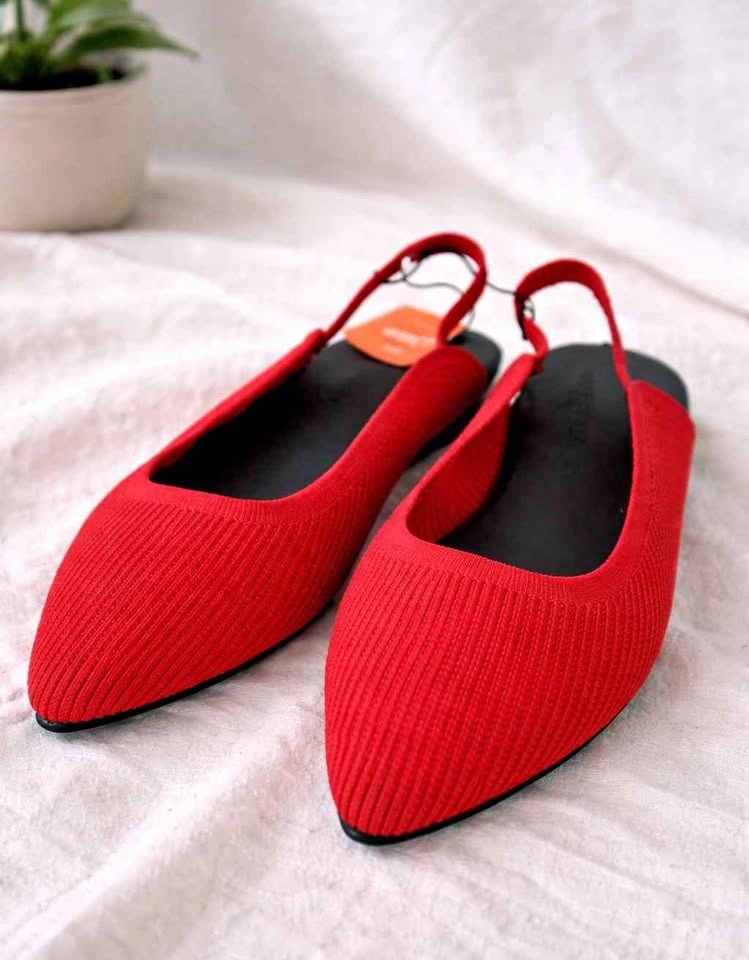Joe Fresh Red Knit Pointed Toe Flats - Size 8